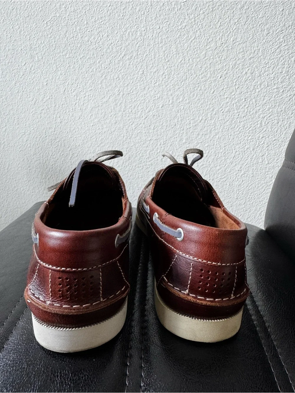 Men's Chestnut Leather Boat Shoes with Contrast Laces